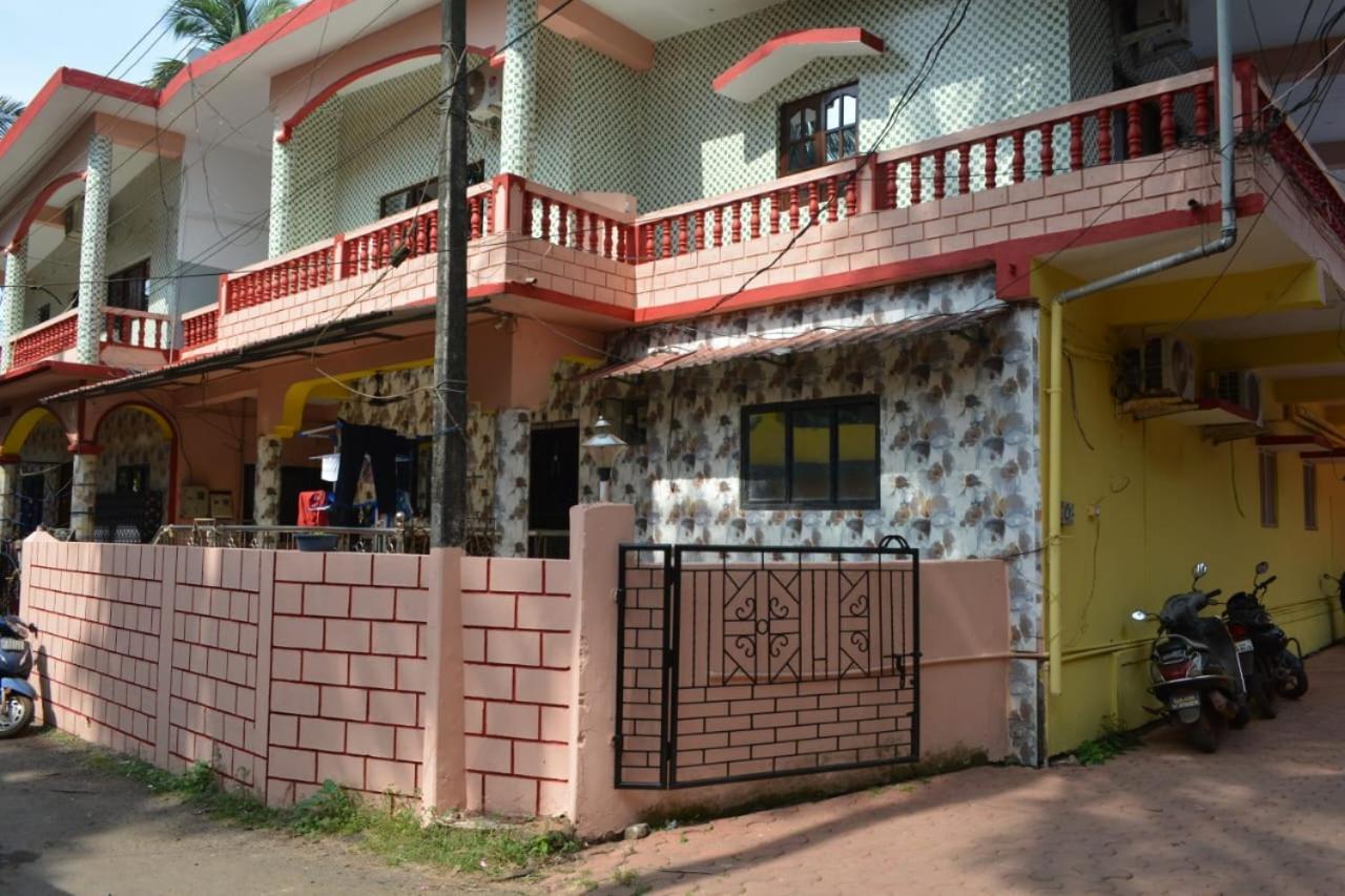 Esther Guest House Calangute Eksteriør billede