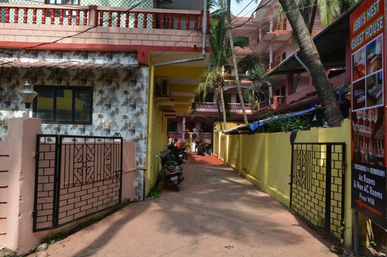 Esther Guest House Calangute Eksteriør billede